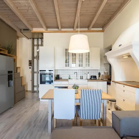 בית נופש Marina View *